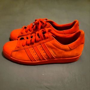 9 1/2 shell toe Adidas